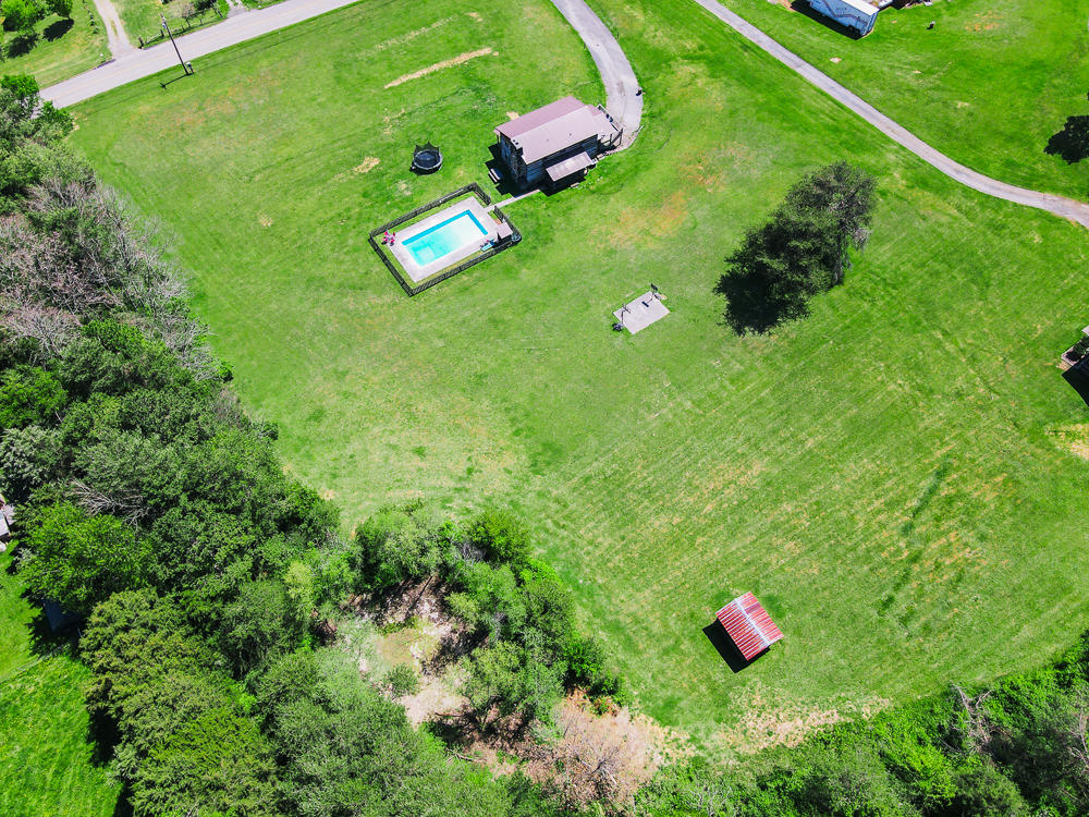 5470 St Paul Road Morristown, TN 37813 - Photo 4 of 32 6F873CEE-72A1-44AC-B2AD-87C0B48E40F4