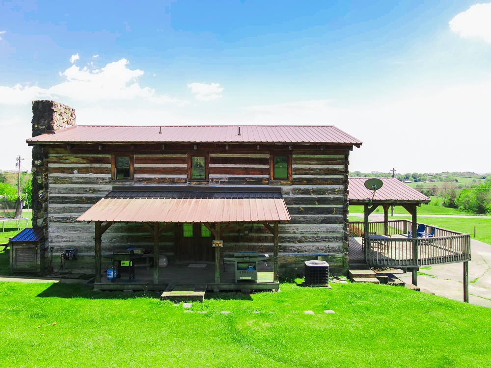 5470 St Paul Road Morristown, TN 37813 - Photo 8 of 32 33B76476-8358-49FE-8182-143801475E97