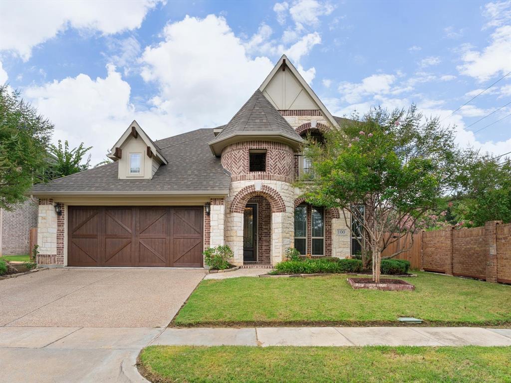 100 Griffith Court Euless, TX 76039 - Photo 3 of 40