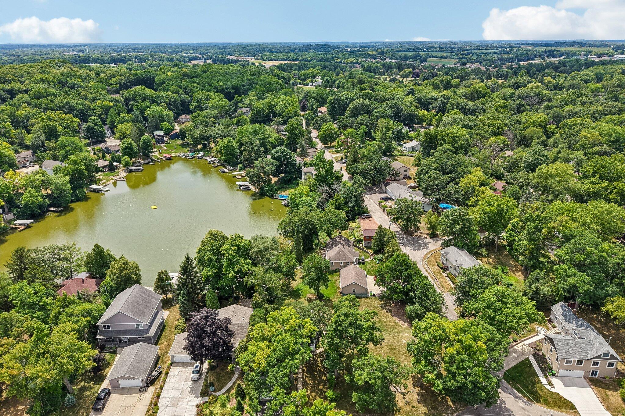 4424 Riverside Road Waterford, WI 53185 - Photo 53 of 61 53-web-or-mls-Riverside Rd-S2407-053