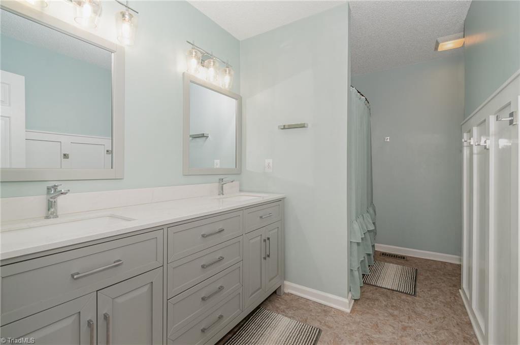 5401 Running Mead Road Pleasant Garden, NC 27313 - Photo 14 of 24 Primary Bathroom