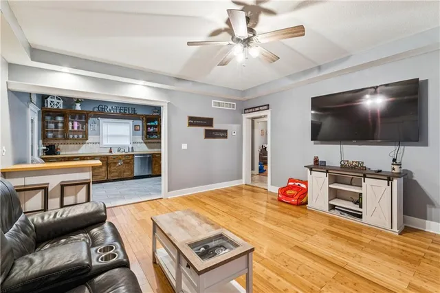 $165,000 | 915 5th Street, Osawatomie, KS 66064