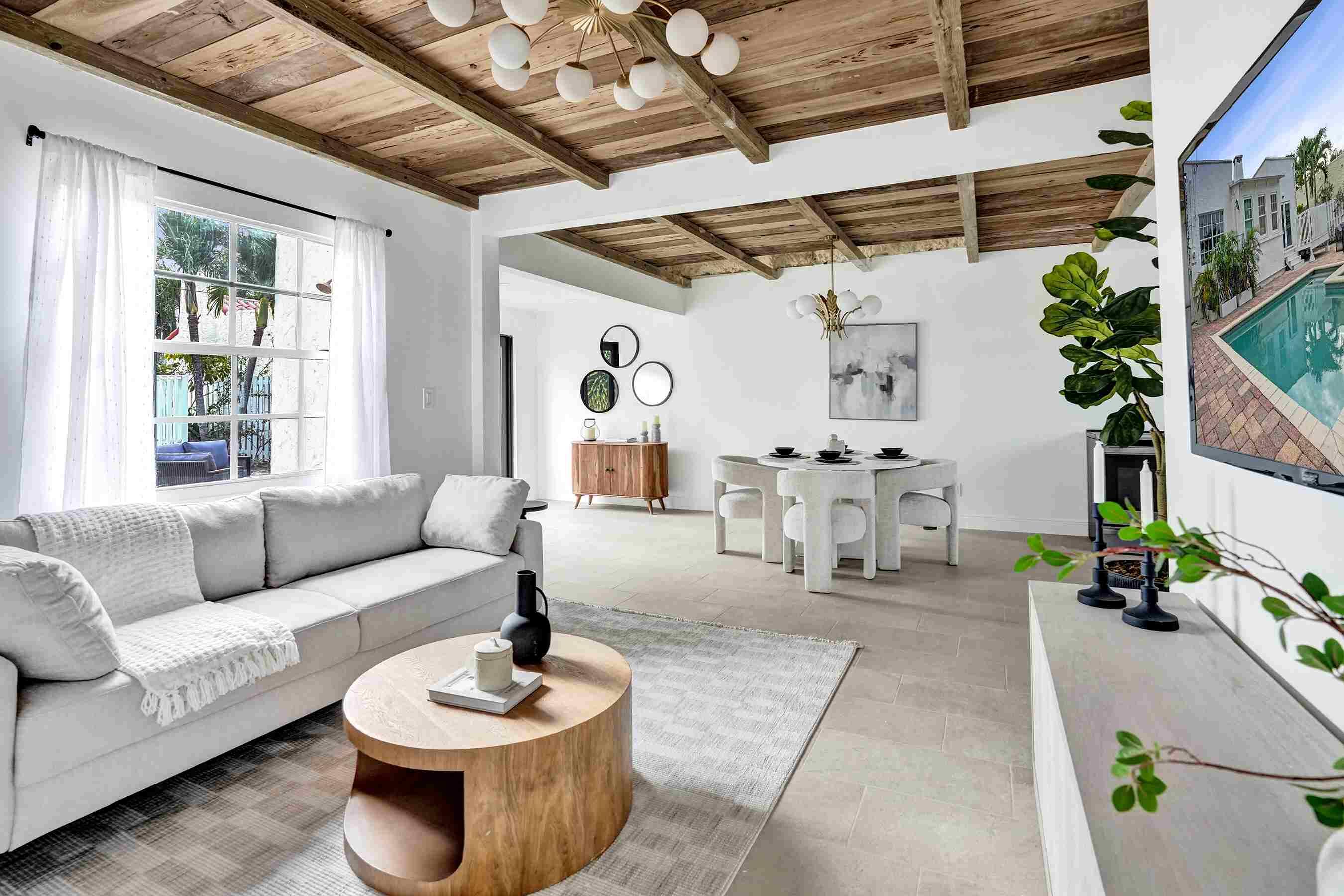 435 35th Street West Palm Beach, FL 33407 - Photo 16 of 21 16 DSC07826