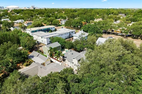$1,250,000 | 888 16th Avenue North, St. Petersburg, FL 33704