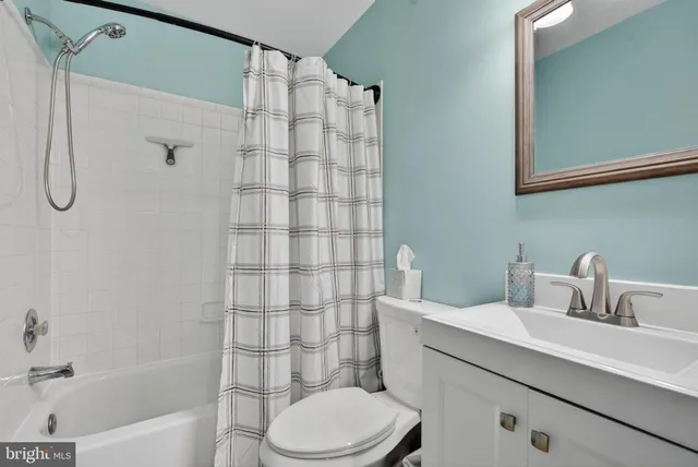 $535,000 | 805 Smartts Lane Northeast, Leesburg, VA 20176