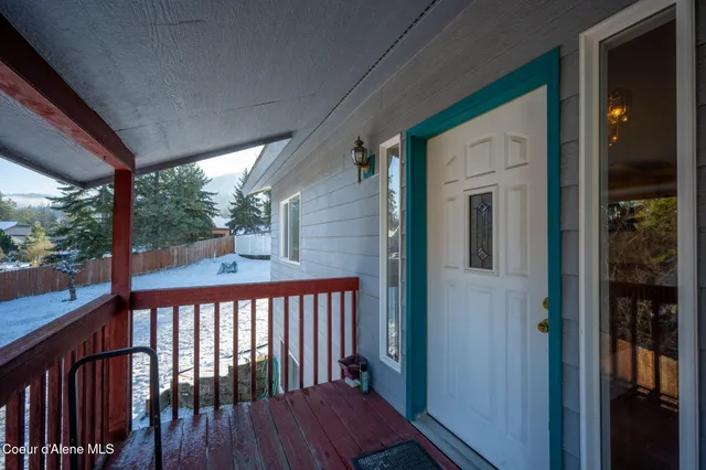 $530,000 | 9138 North Clarkview Place, Hayden, ID 83835