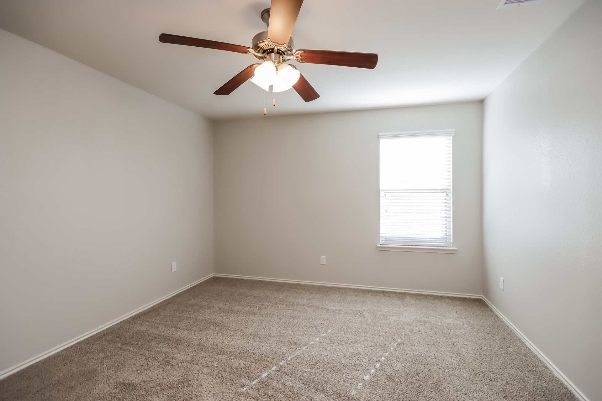 12295 Little Blue Heron Lane Conroe, TX 77304 - Photo 11 of 15