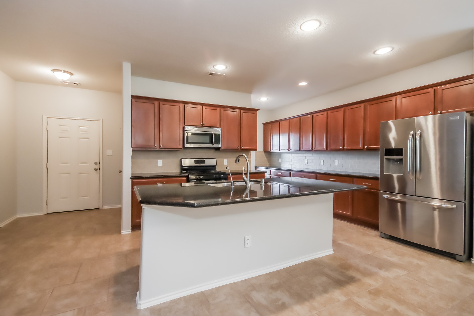 12295 Little Blue Heron Lane Conroe, TX 77304 - Photo 5 of 15