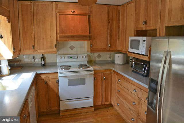 150 Hideaway Road Linden, VA 22642 - Photo 11 of 30 Kitchen