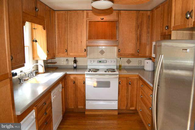 150 Hideaway Road Linden, VA 22642 - Photo 4 of 30 Kitchen