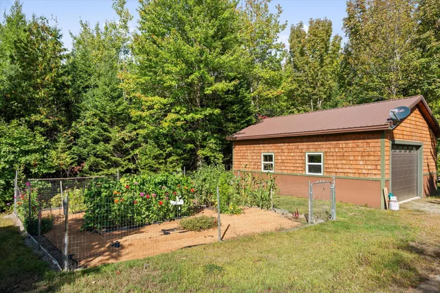 $250,000 | 193 Berry Pit Road, Hudson, ME 04449