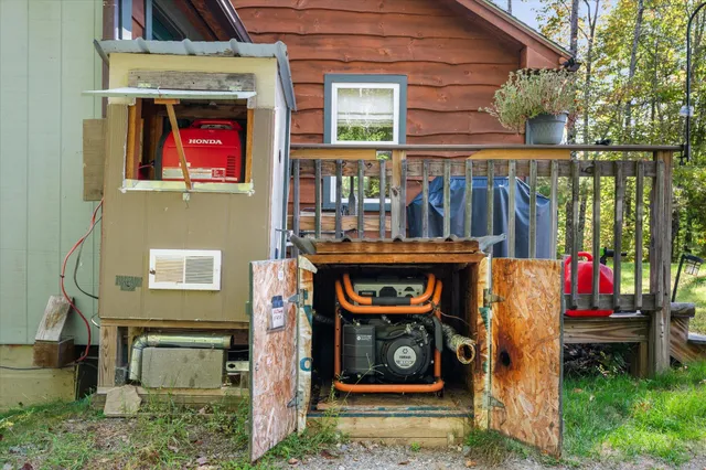 $250,000 | 193 Berry Pit Road, Hudson, ME 04449