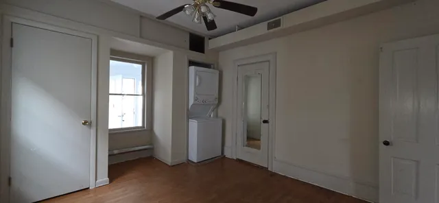 $2,100 | 217 South Cross Street, Unit LOWR, Oconomowoc, WI 53066