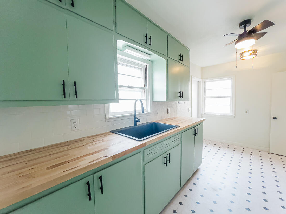 2509 39th Street Lubbock, TX 79413 - Photo 7 of 25 Photo May 04 2023, 10 42 35 AM