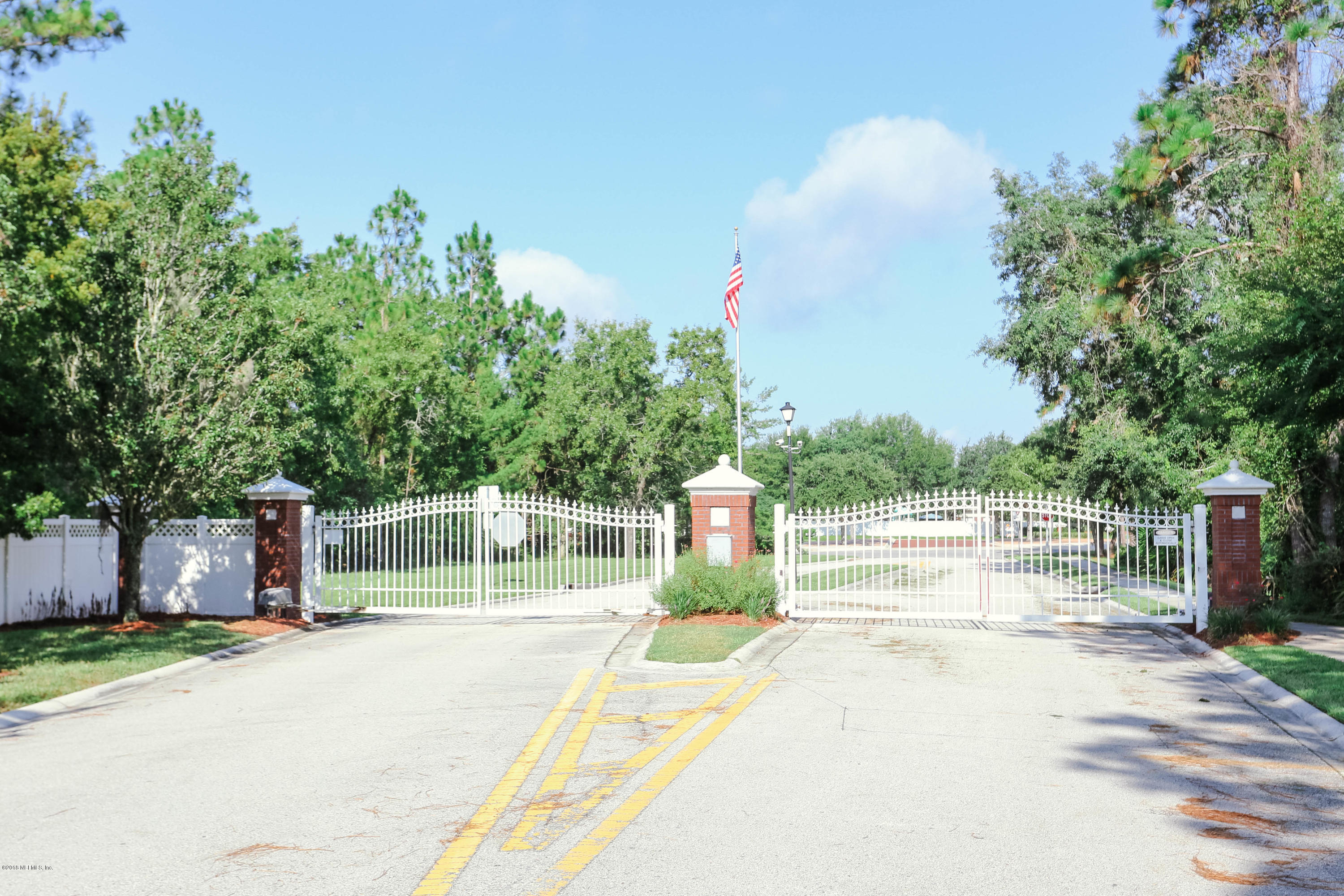 1205 Southern Stream Court Jacksonville, FL 32259 - Photo 31 of 42 a house view with a garden space
