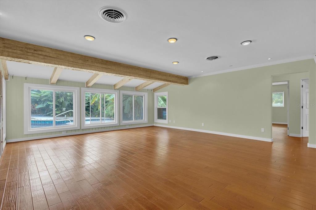2401 Norfolk Road Orlando, FL 32803 - Photo 9 of 46 Gallery Image 9