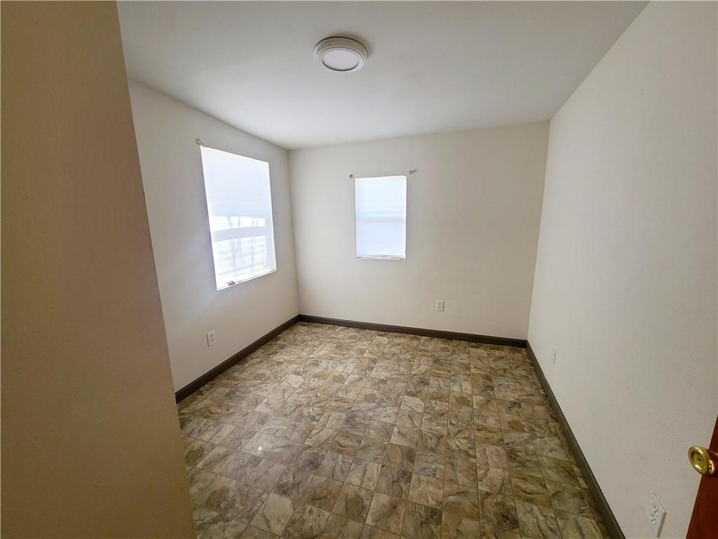 309 East Hackberry Street, Unit B Mathis, TX 78368 - Photo 4 of 5