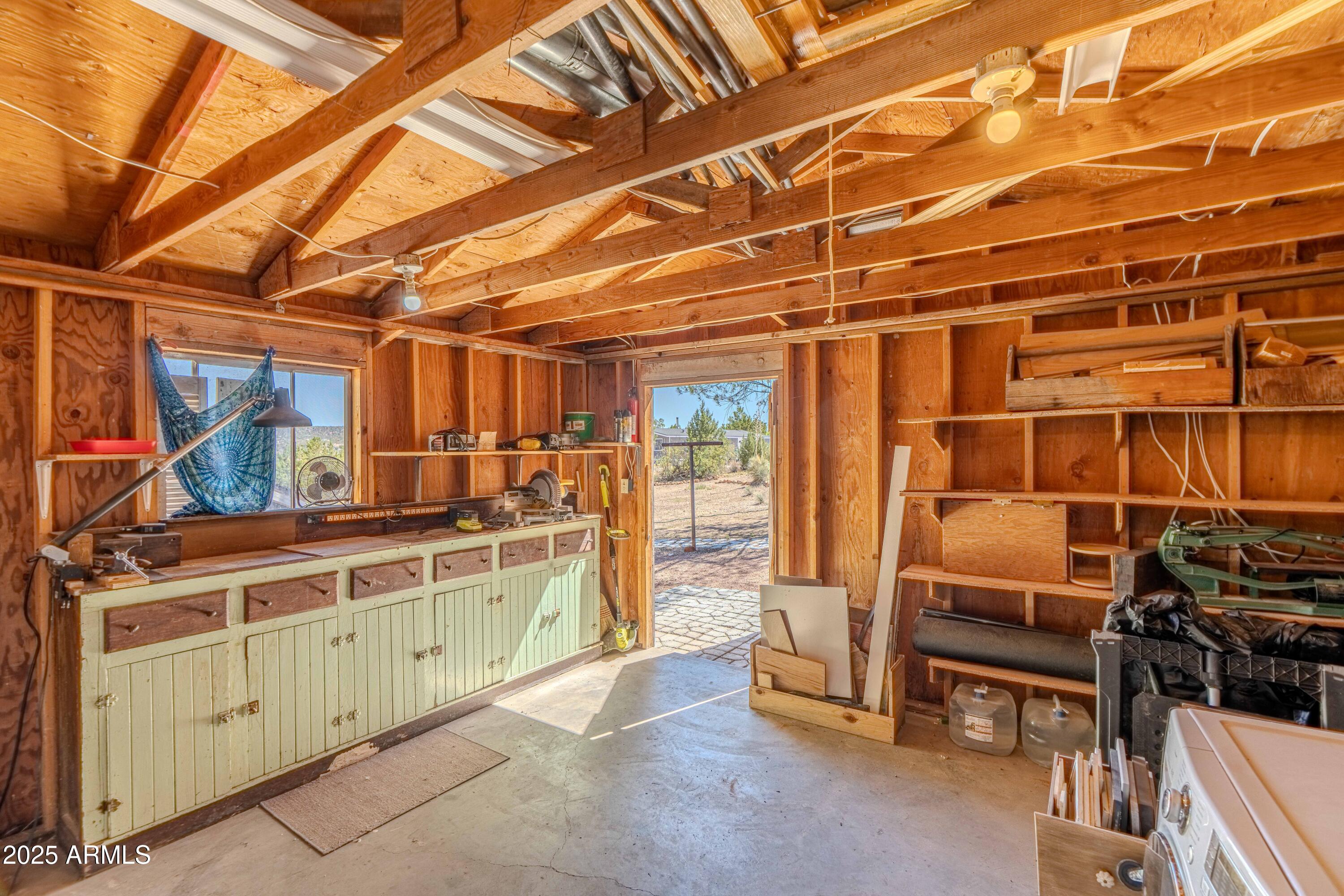 4555 Quail Hollow Road Rimrock, AZ 86335 - Photo 33 of 51 35 - Storage