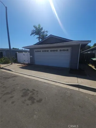 $4,750 | 1111 Valley Costa Mesa Ca, Costa Mesa, CA 92627