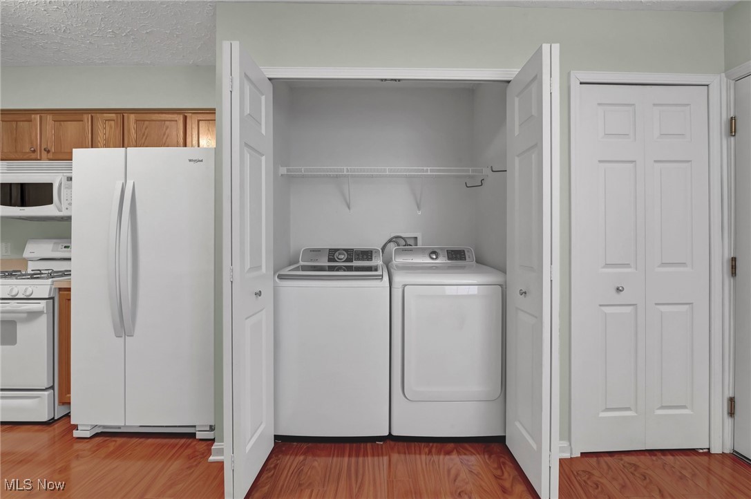 6745 Rock Ridge Court Cleveland, OH 44130 - Photo 6 of 33 Convenient Laundry