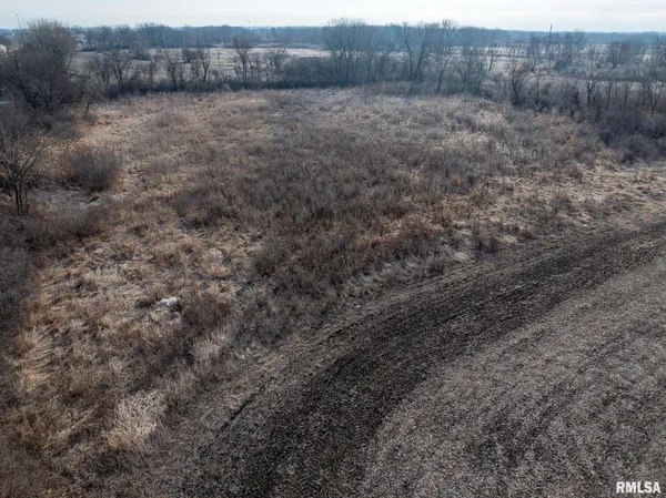 $420,000 | 18806 North 12th Avenue, East Moline, IL 61244