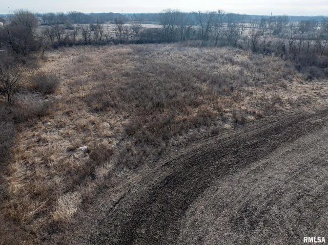 $420,000 | 18806 North 12th Avenue, East Moline, IL 61244