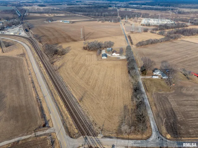 $420,000 | 18806 North 12th Avenue, East Moline, IL 61244