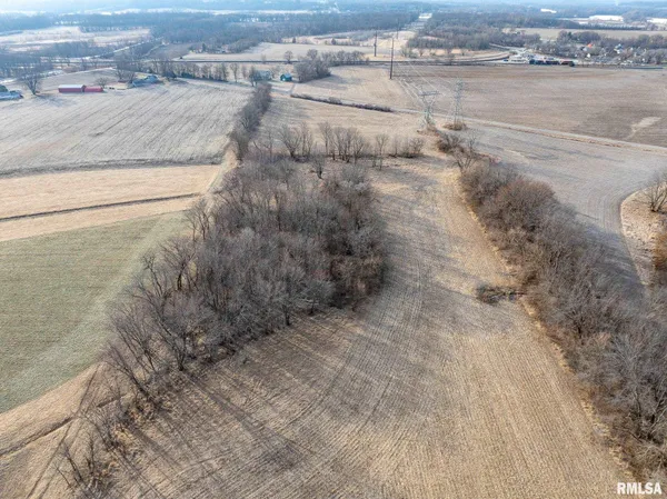 $399,000 | 18806 North 12th Avenue, East Moline, IL 61244