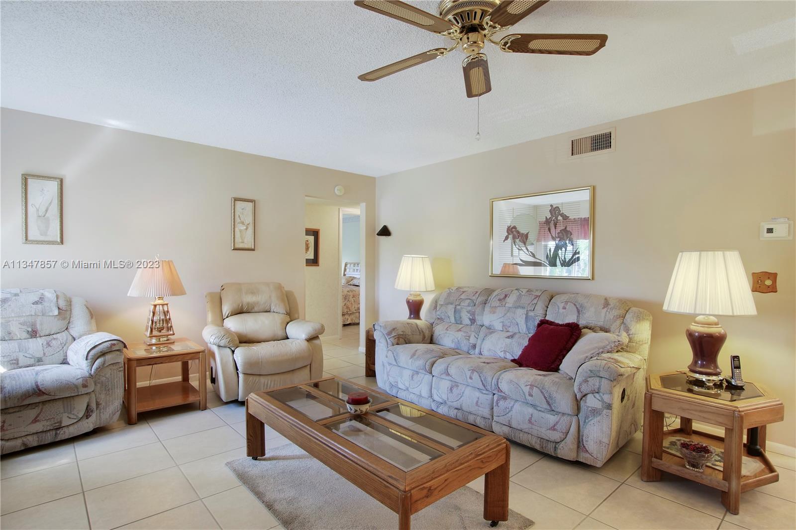 331 Pine Ridge Circle, Unit A2 Greenacres, FL 33463 - Photo 12 of 33 Gallery Image 12