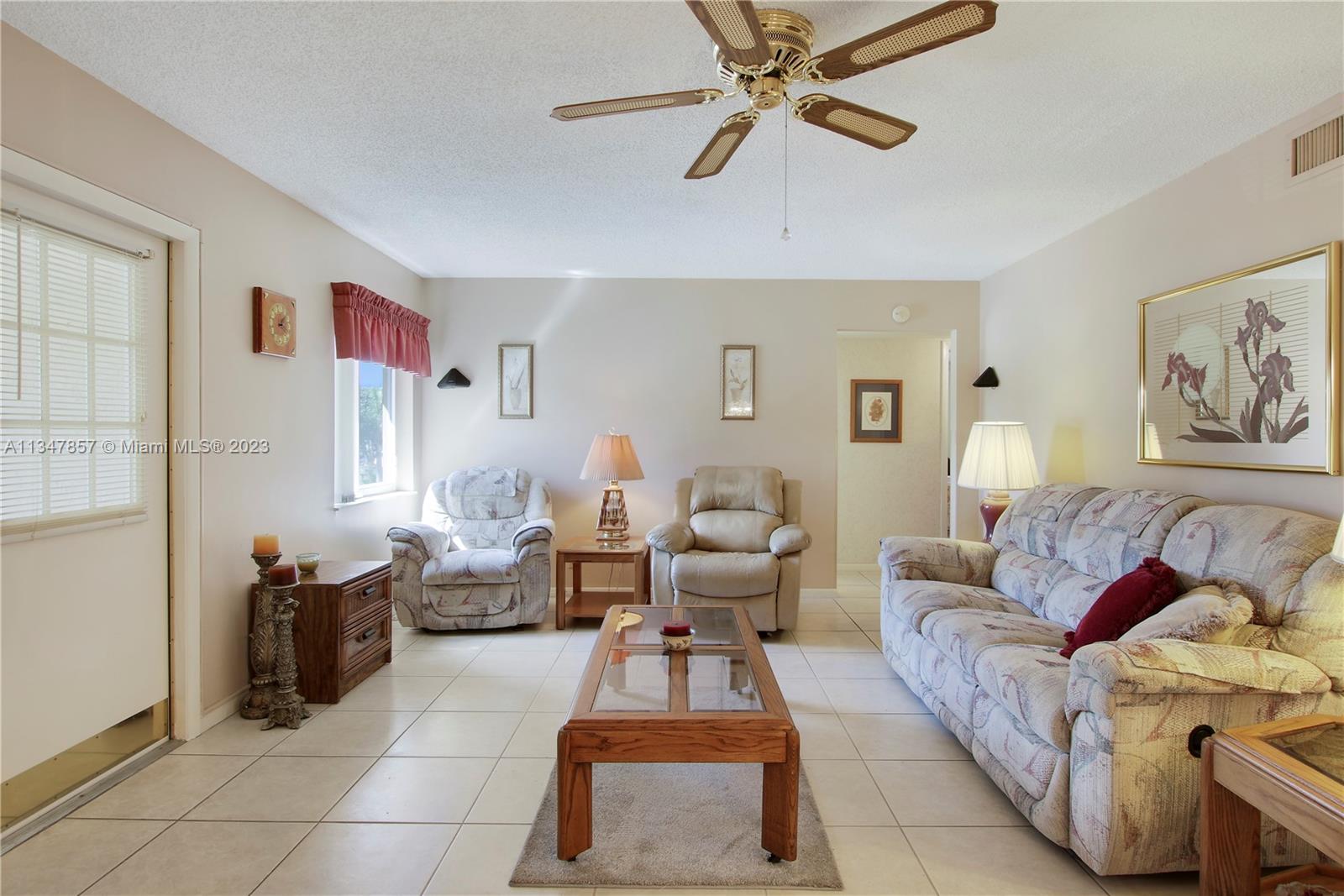 331 Pine Ridge Circle, Unit A2 Greenacres, FL 33463 - Photo 13 of 33 Gallery Image 13