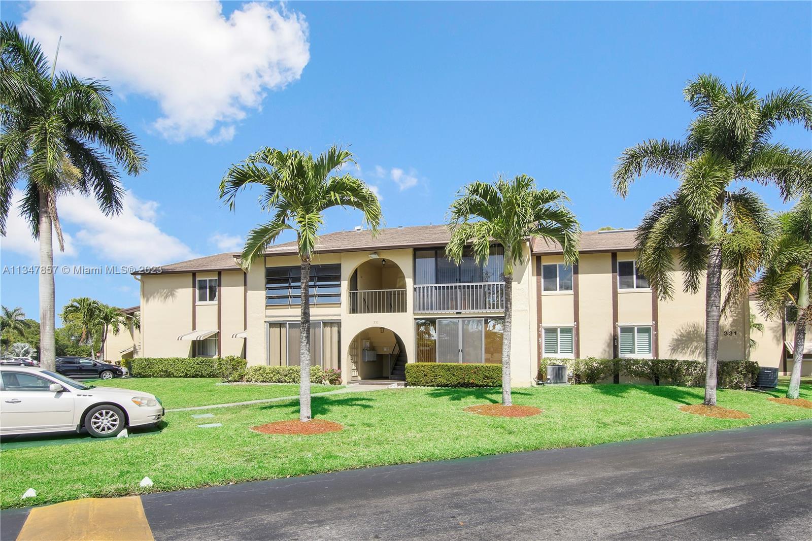 331 Pine Ridge Circle, Unit A2 Greenacres, FL 33463 - Photo 28 of 33 Gallery Image 28