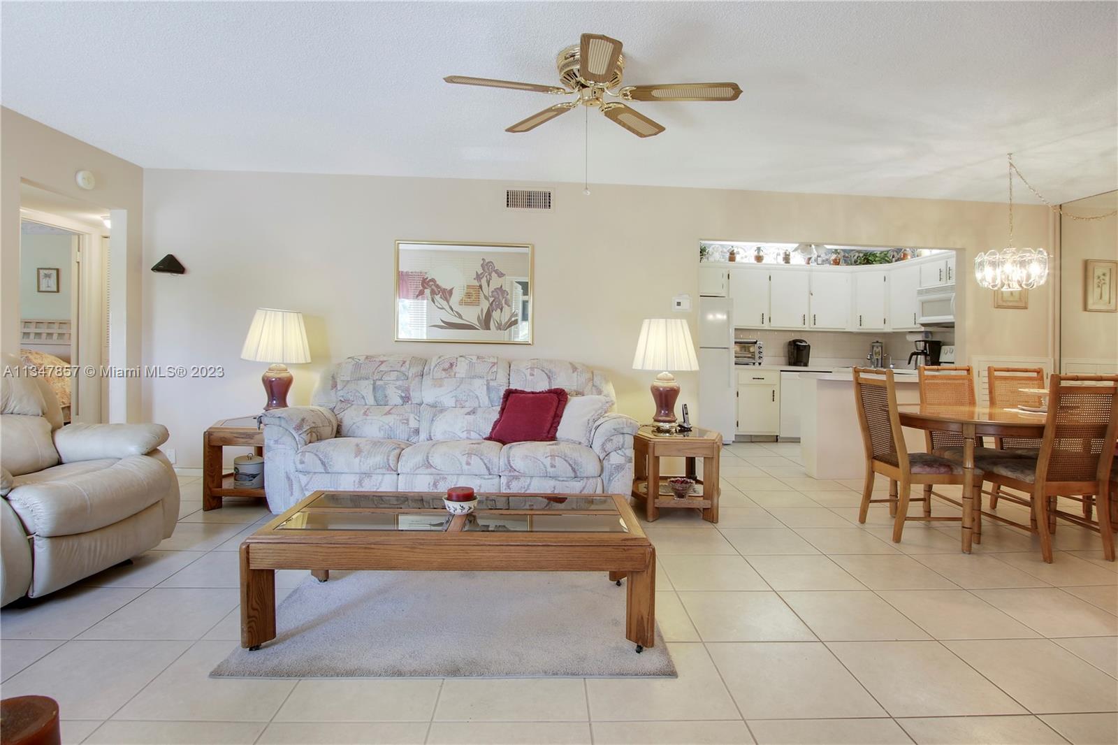 331 Pine Ridge Circle, Unit A2 Greenacres, FL 33463 - Photo 10 of 33 Gallery Image 10
