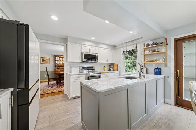 $649,900 | 1535 Redfern Drive, Pittsburgh, PA 15241