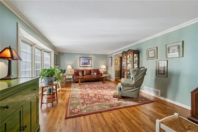 $649,900 | 1535 Redfern Drive, Pittsburgh, PA 15241