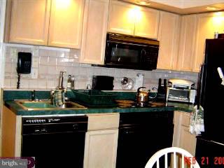 7021 Georgian Road Philadelphia, PA 19138 - Photo 3 of 6 Gallery Image 3