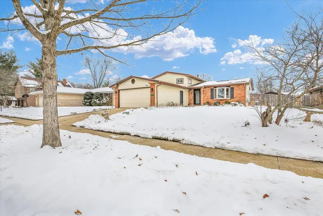 $270,000 | 308 East Willard Street, Urbana, IL 61801