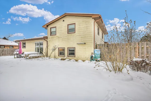 $270,000 | 308 East Willard Street, Urbana, IL 61801