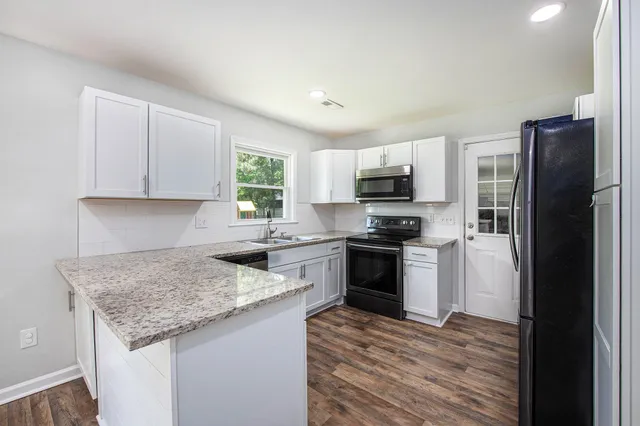 $299,000 | 115 Myers Road, Summerville, SC 29486