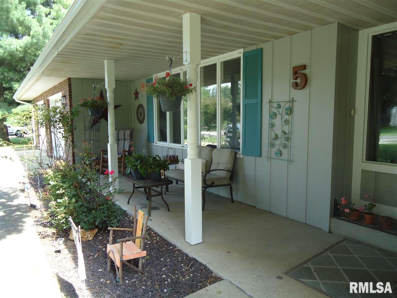 5 Ross Drive Springfield, IL 62711 - Photo 4 of 26 Gallery Image 4