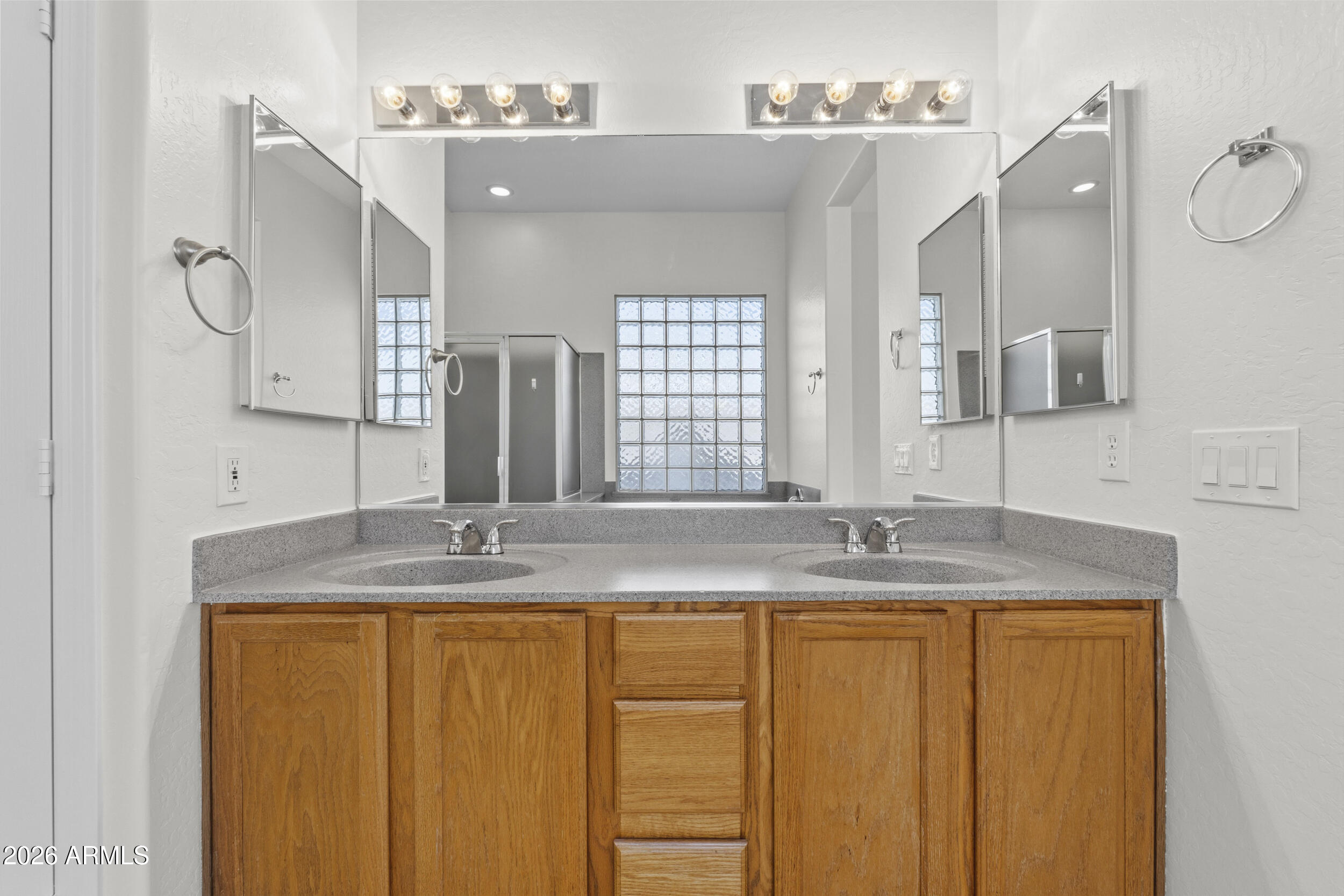 21702 North 67th Lane Glendale, AZ 85308 - Photo 16 of 37