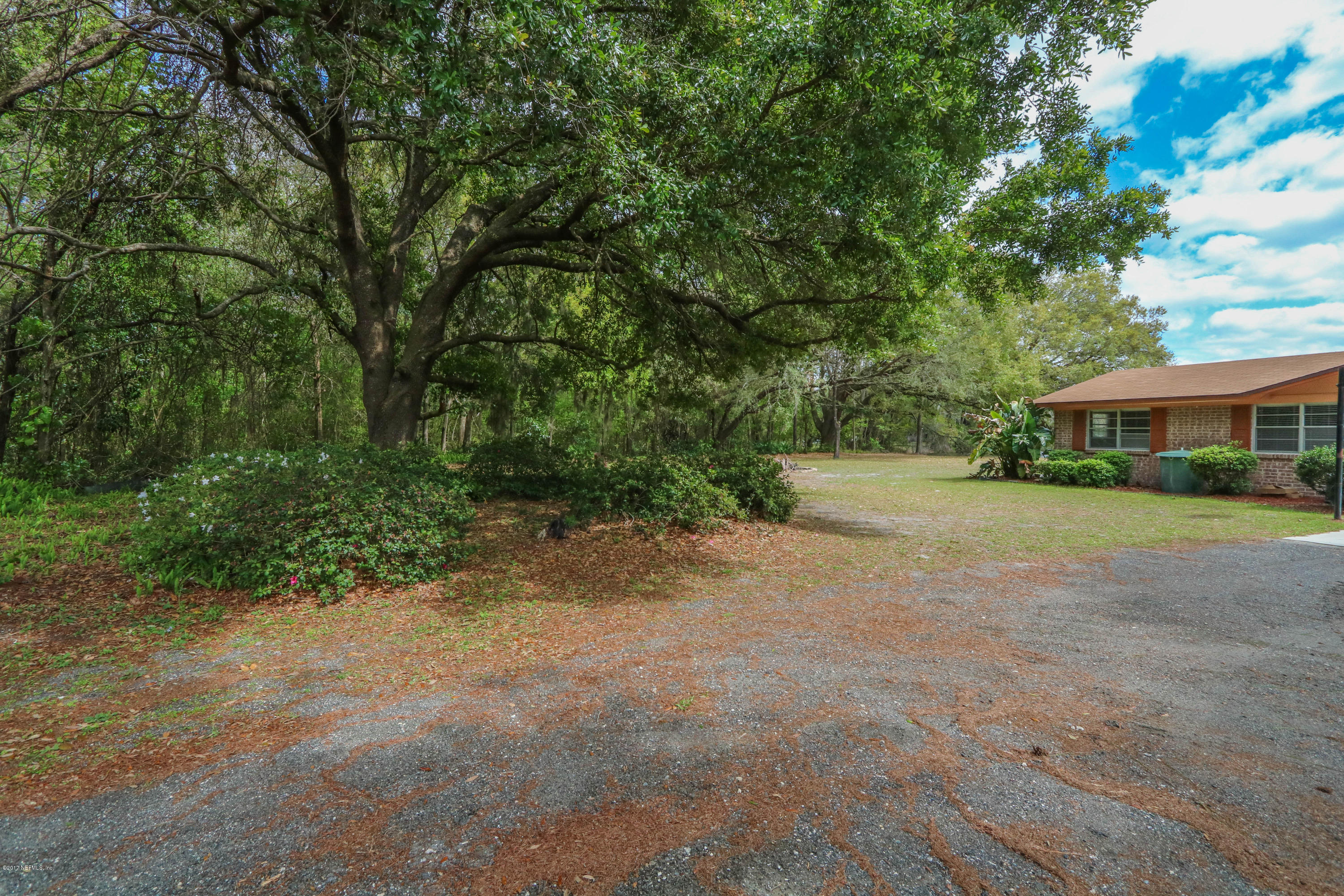289 Holly Knowe Road Fleming Island, FL 32003 - Photo 31 of 45 Gorgeous Oak Trees
