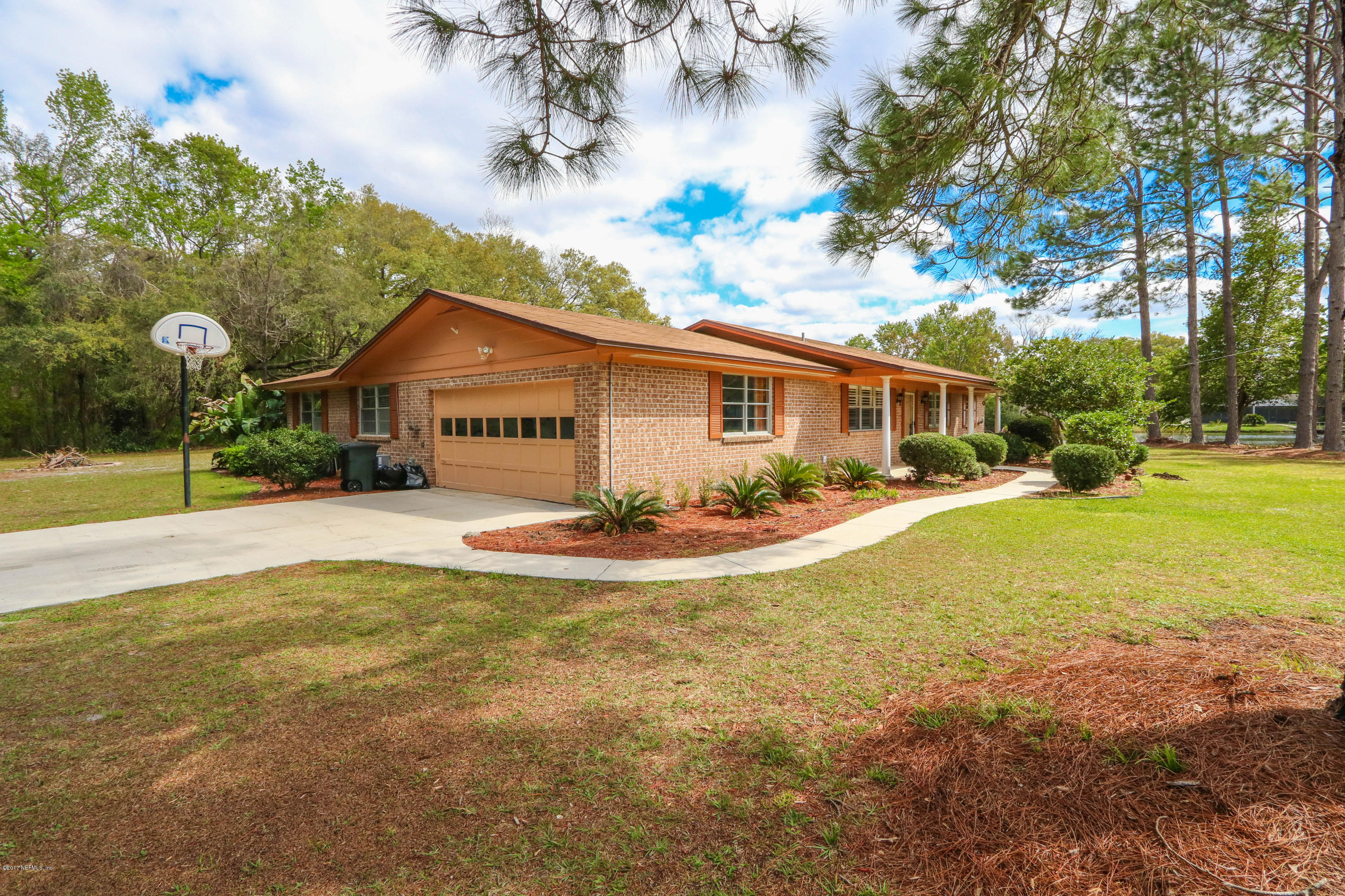 289 Holly Knowe Road Fleming Island, FL 32003 - Photo 39 of 45 Side View