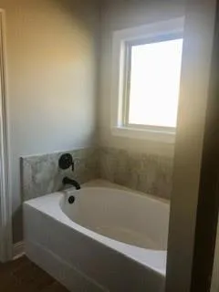 $2,100 | 573 Eagle Loop, Covington, LA 70433