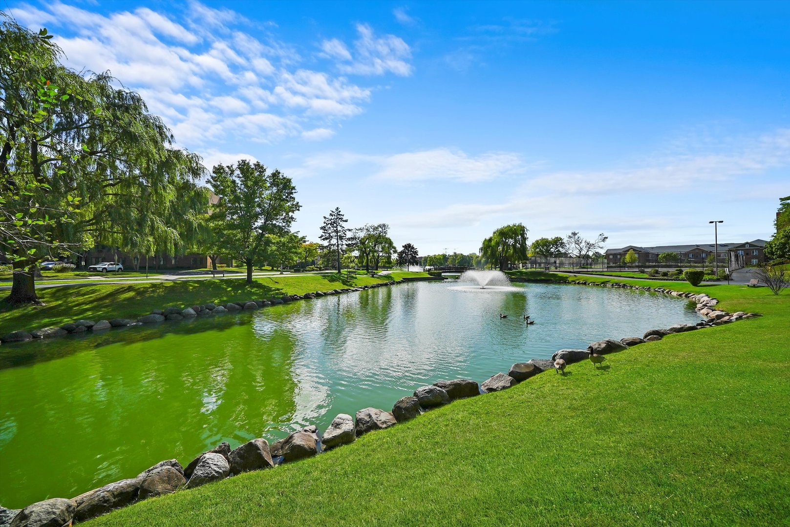 502 West Huntington Commons Road, Unit 443 Mount Prospect, IL 60056 - Photo 27 of 28