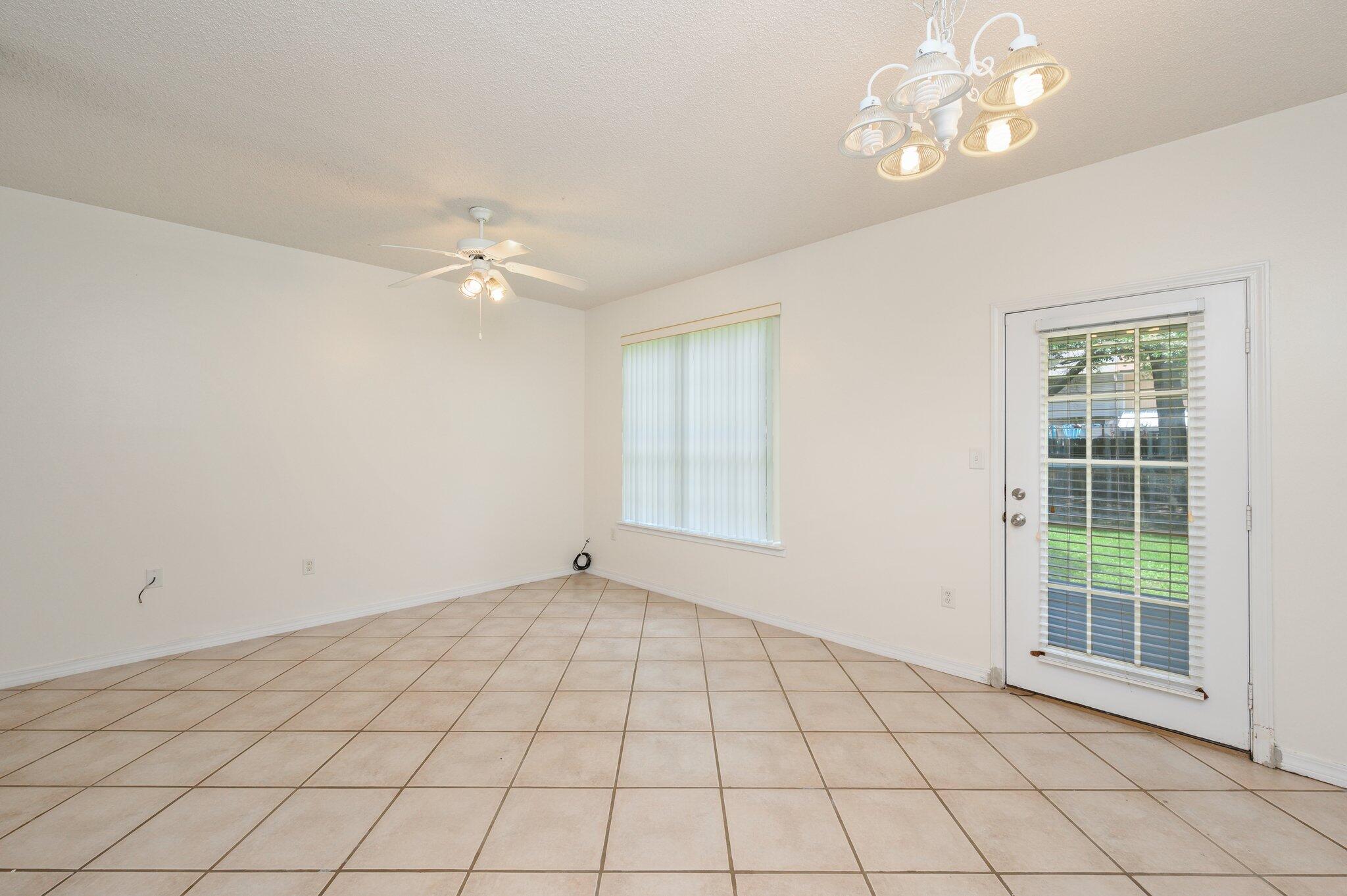 416 Bear Road, Unit B Fort Walton Beach, FL 32547 - Photo 8 of 34 8-web-or-mls-416B Bear Rd-06