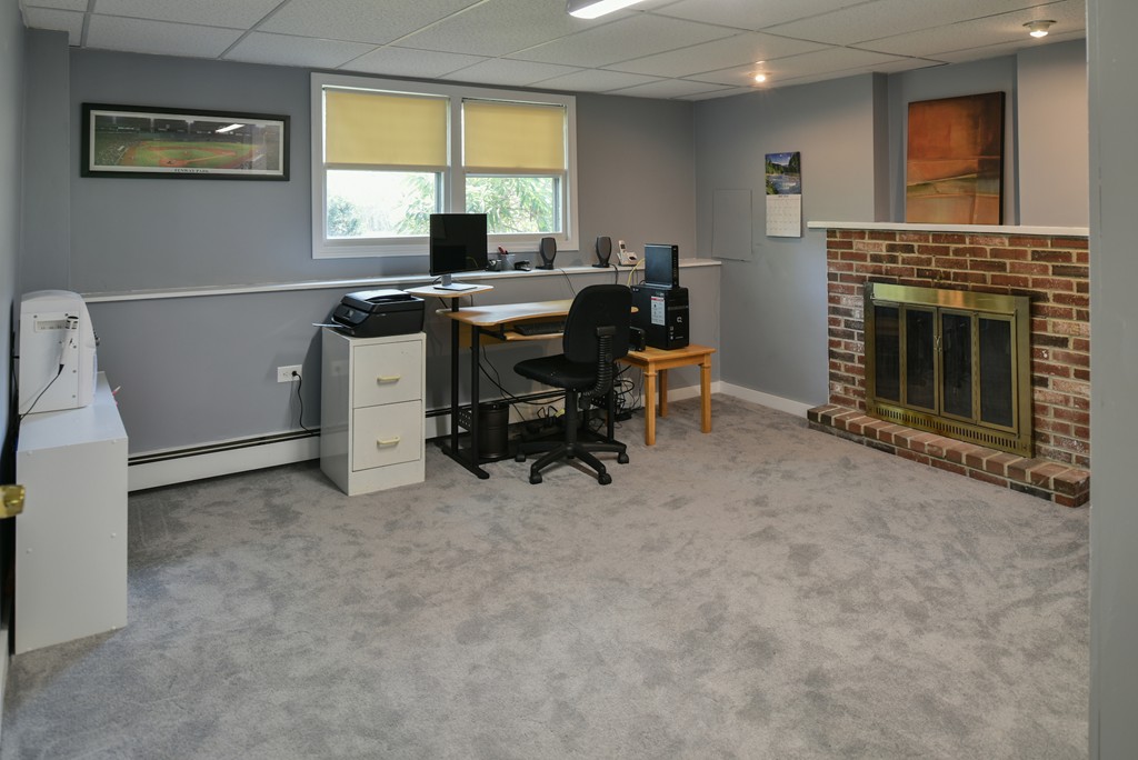 20 Countryside Lane Reading, MA 01867 - Photo 18 of 24