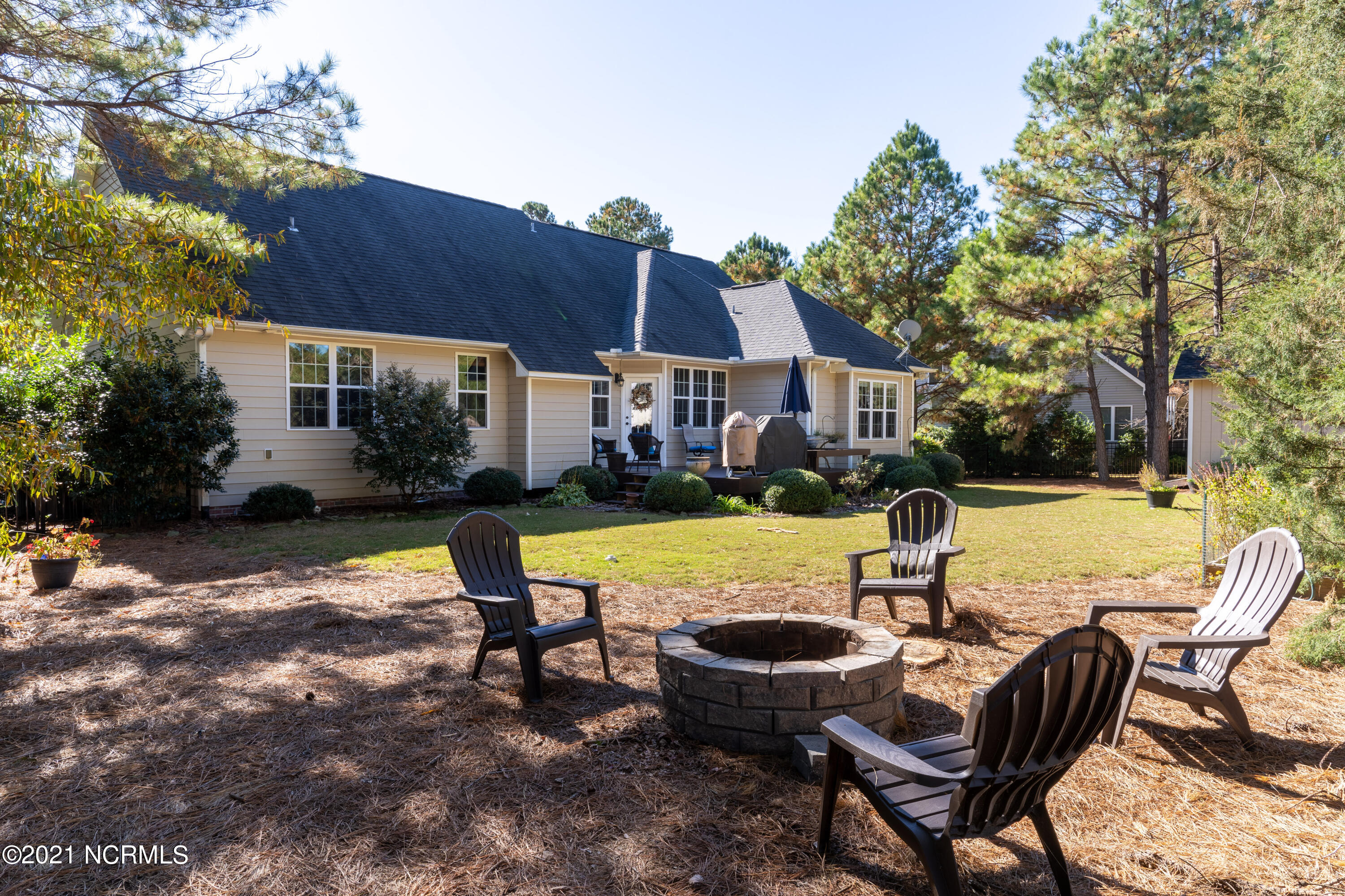 200 Foxcroft Road Whispering Pines, NC 28327 - Photo 27 of 30 Backyard