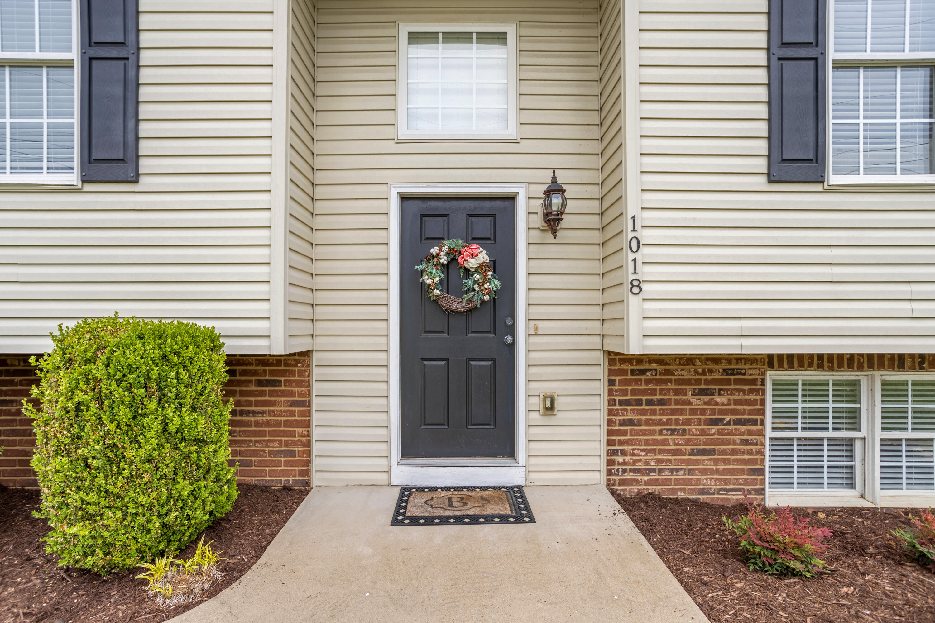 1018 Painter Road Jonesborough, TN 37659 - Photo 4 of 44 177A5078-HDR