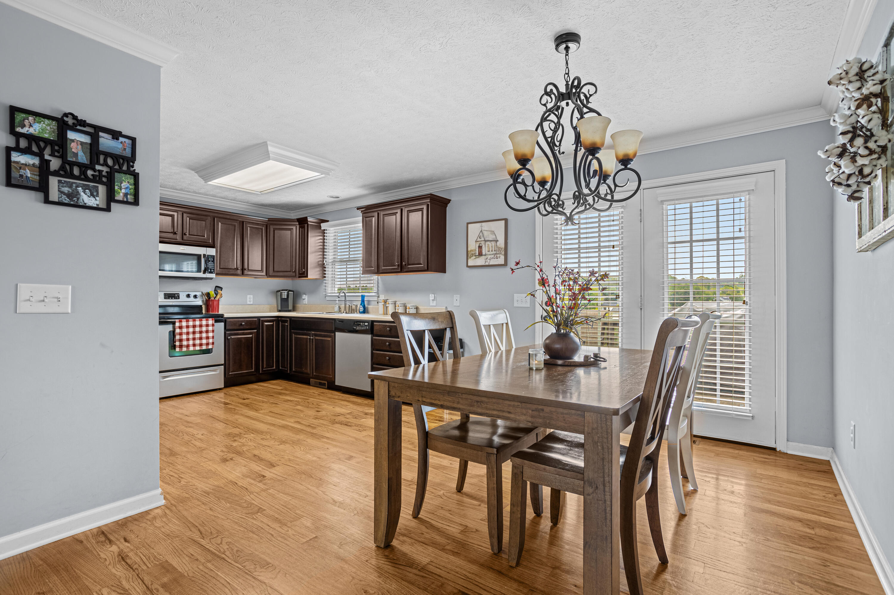 1018 Painter Road Jonesborough, TN 37659 - Photo 9 of 44 177A5194-HDR