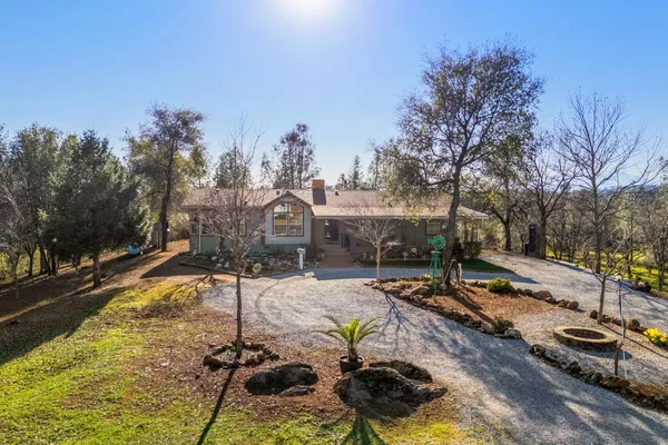 $399,000 | 22848 Elk Trail East, Redding, CA 96003
